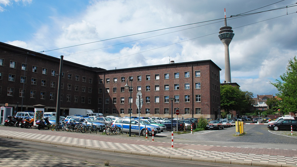 Polizeipräsidium Düsseldorf