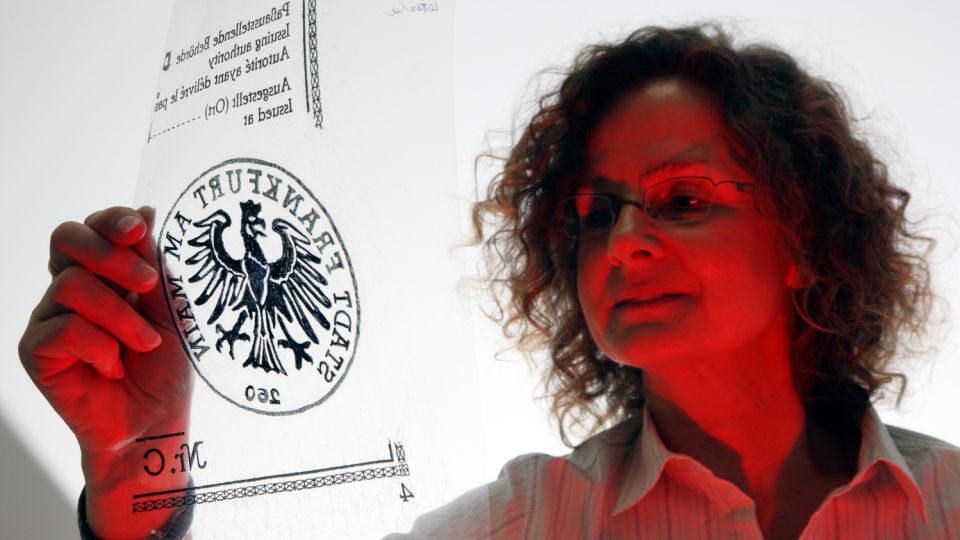 Urkundenuntersuchungen
